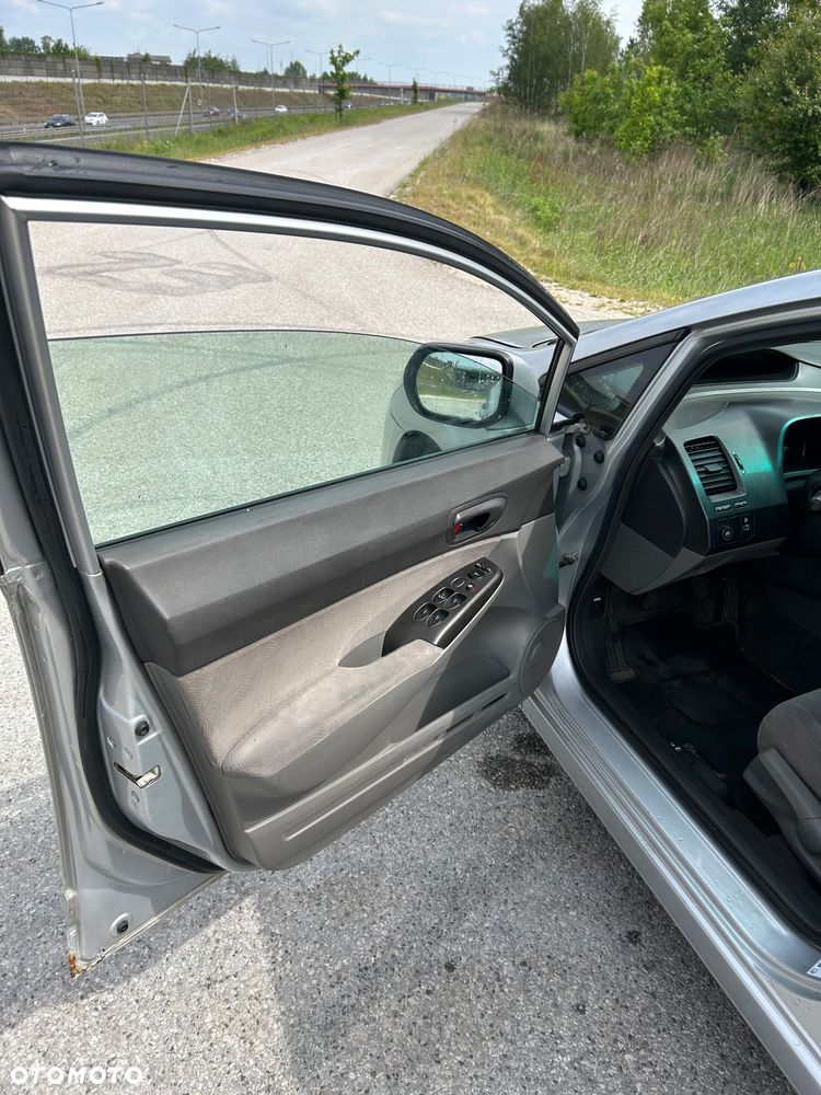 Honda Civic 1.8 Comfort - 25