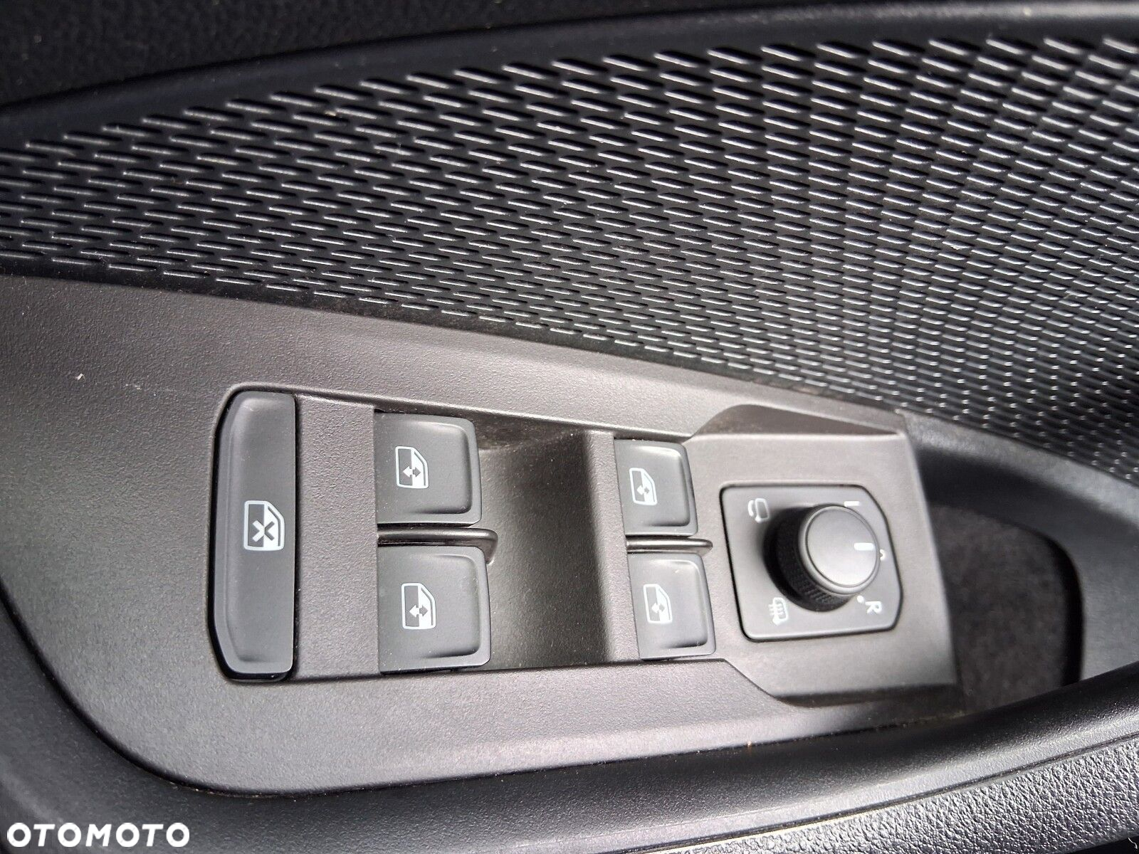 Skoda Octavia 2.0 TDI Style DSG - 24