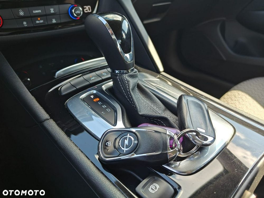 Opel Insignia - 13