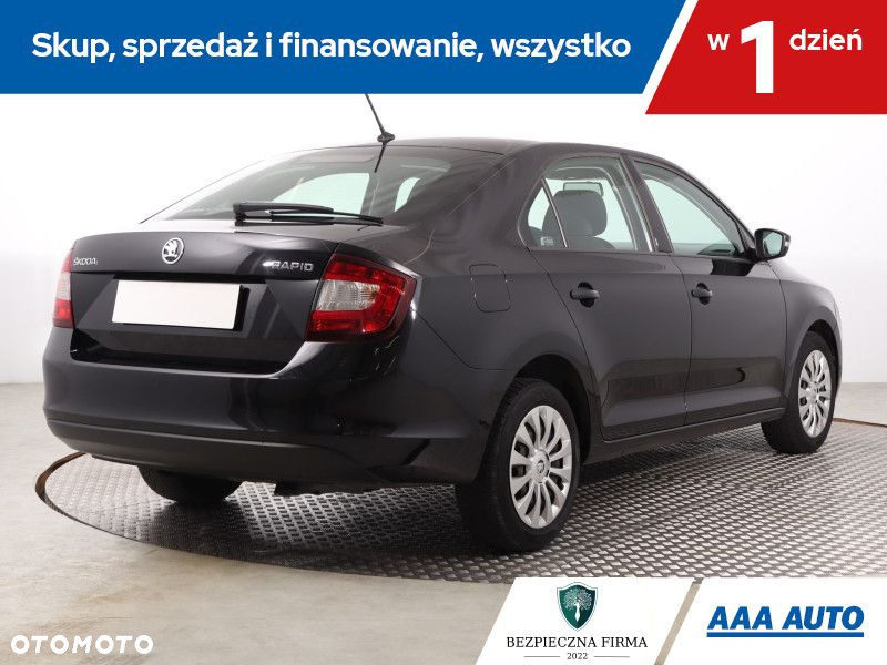Skoda RAPID - 6