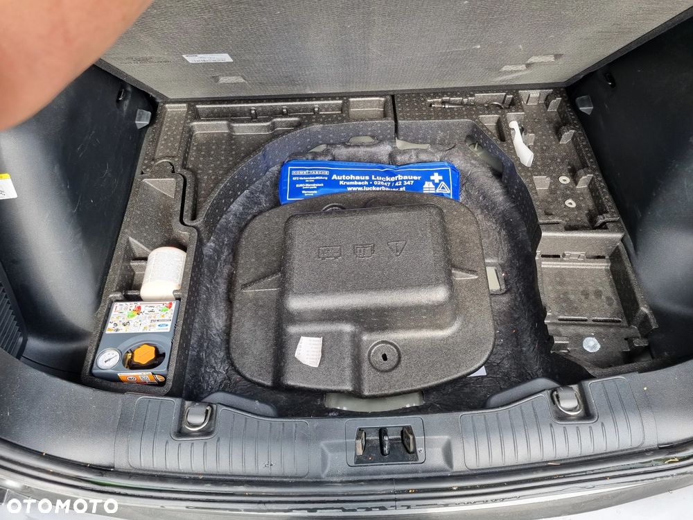 Ford Kuga 2.5 FHEV FWD Titanium X - 10