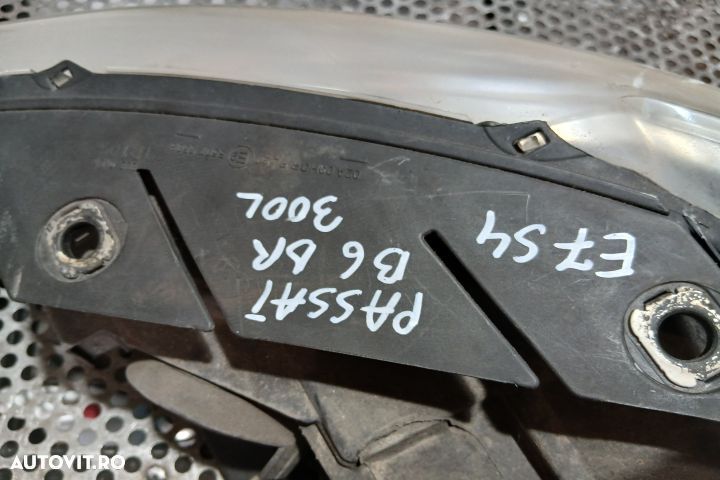 Far dreapta 3C0941006AD 3C0941006AD Volkswagen VW Passat B6 [2005 - 2 - 7