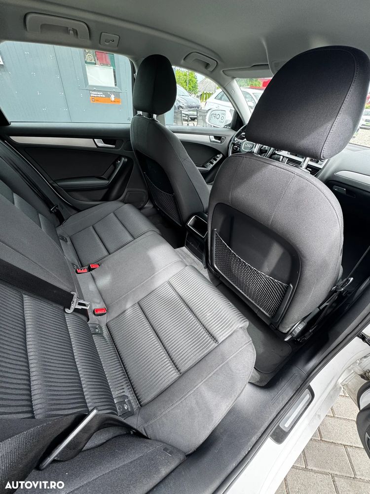 Audi A4 Avant 2.0 TDI Multitronic - 9