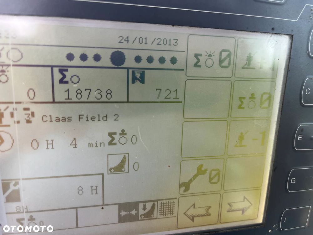 Claas Variant 485 RC - 16