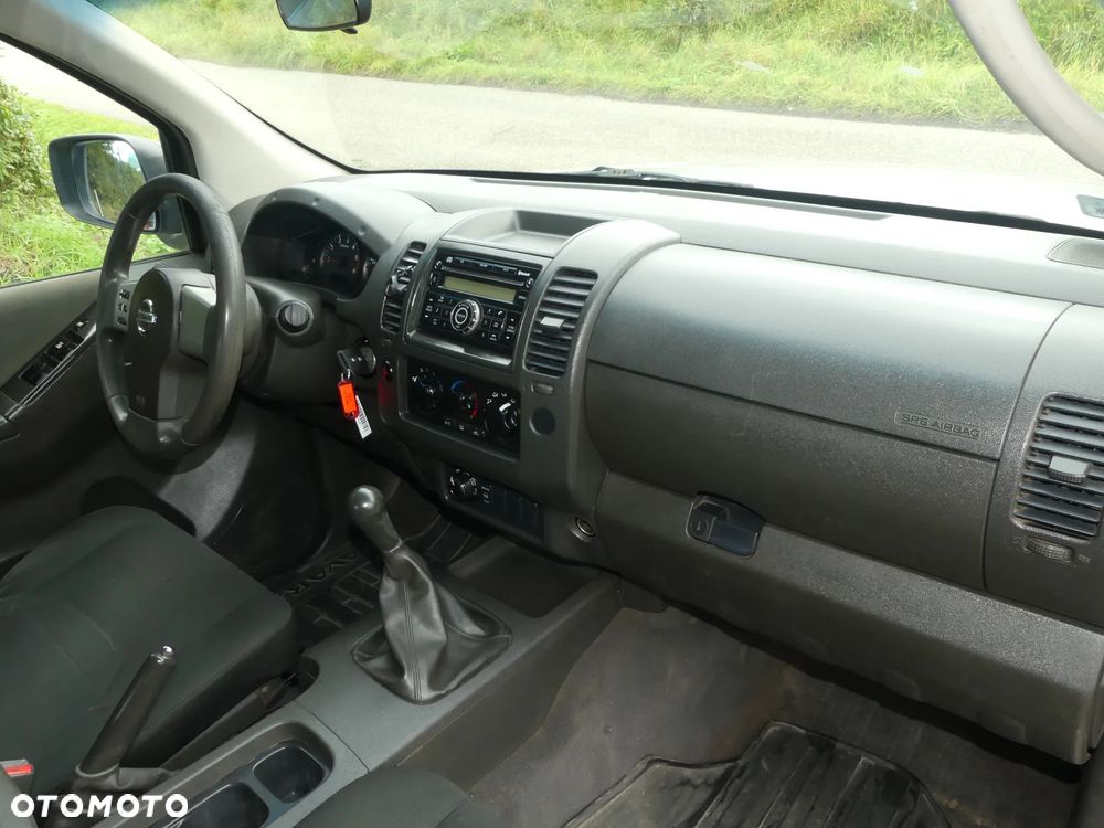 Nissan Navara 2.5 D XE 140 - 20