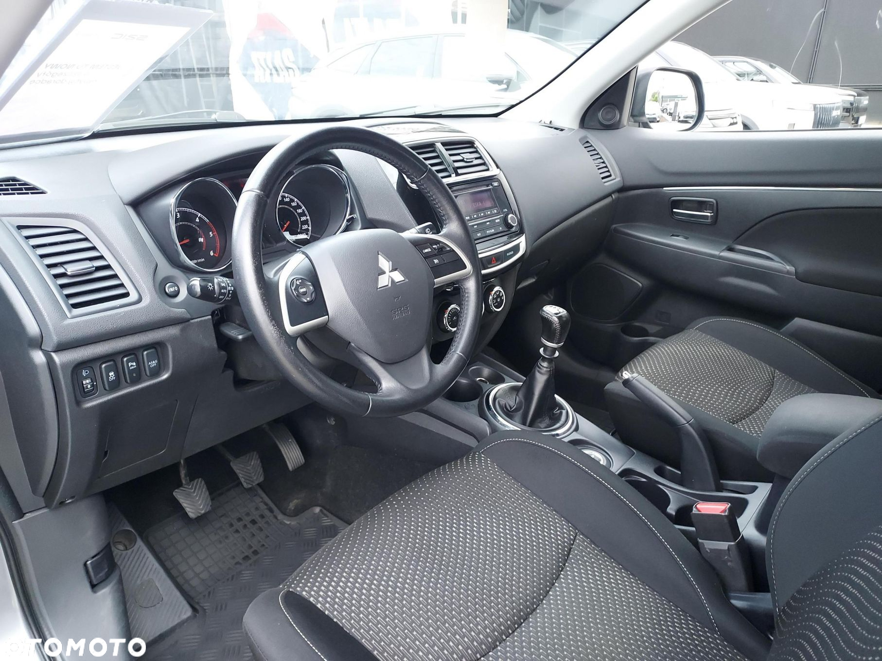 Mitsubishi ASX 1.8 DID Invite 4WD - 9