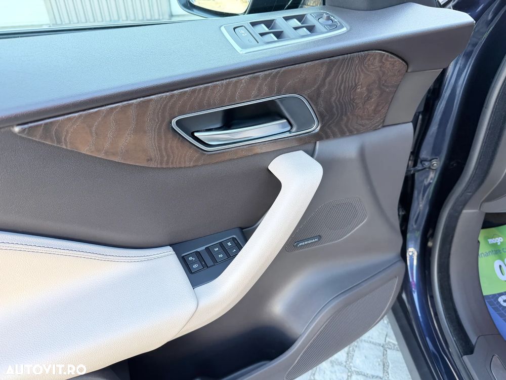 Jaguar F-Pace 30d AWD Prestige - 18