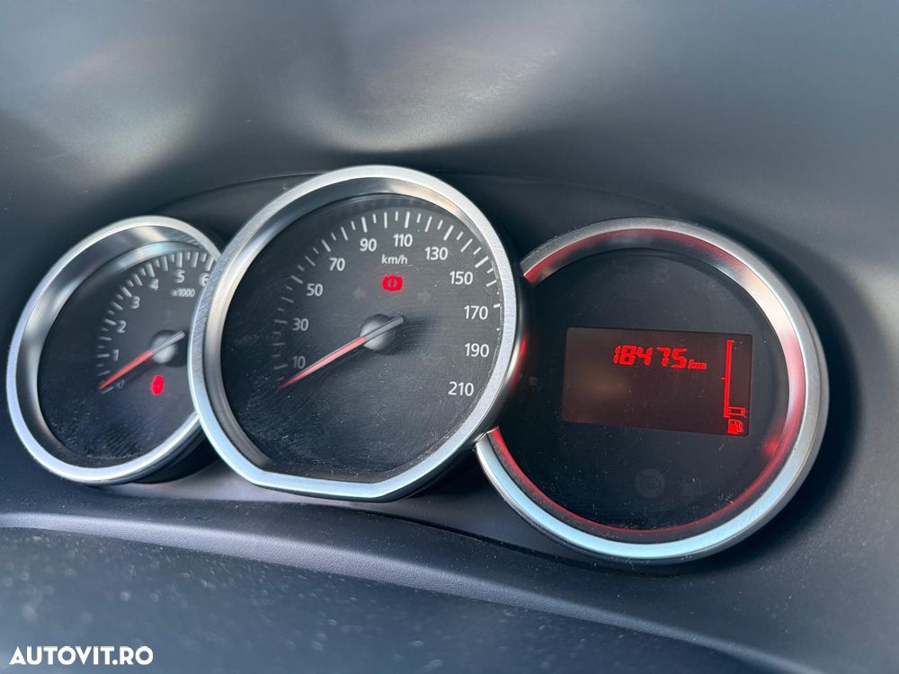 Dacia Sandero 1.0 SCe Laureate - 10