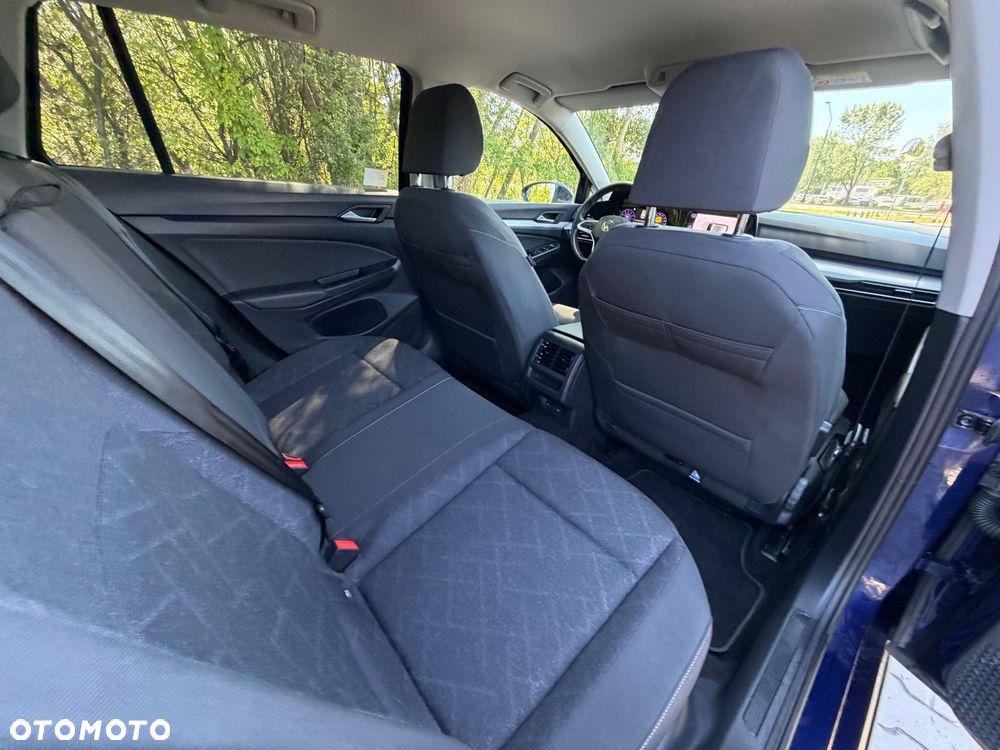 Volkswagen Golf 1.5 TSI EVO Life - 27
