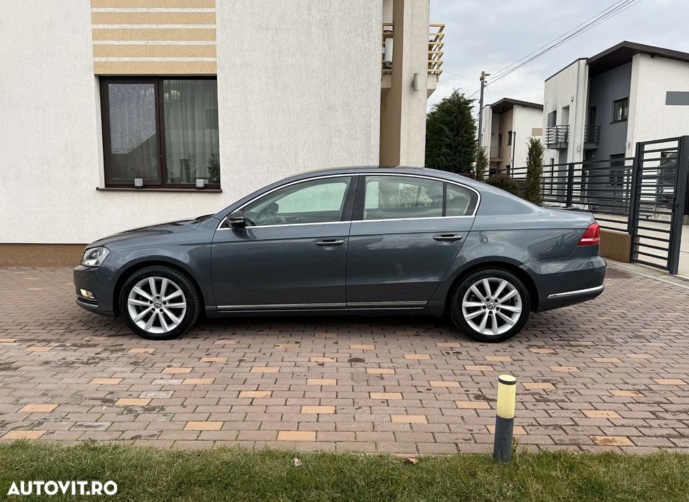 Volkswagen Passat 2.0 TDI BlueMotion Technology Highline - 3