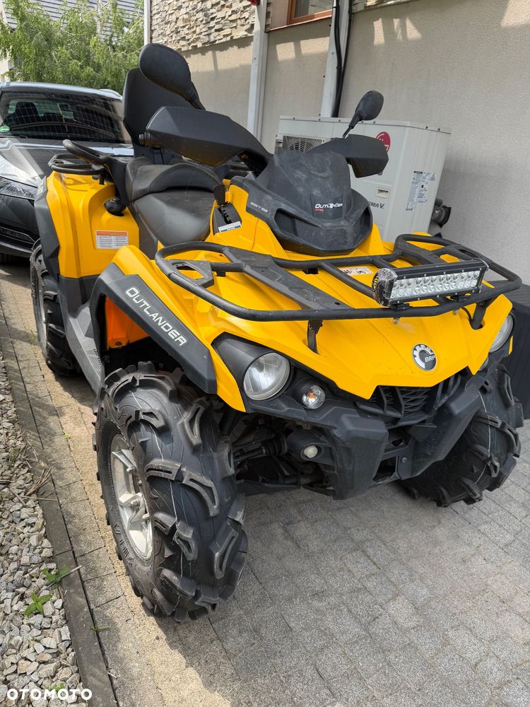 Can-Am Outlander Max - 8