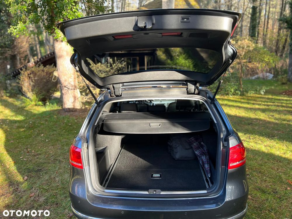 Volkswagen Passat 2.0 TDI DPF DSG 4Motion Highline - 8