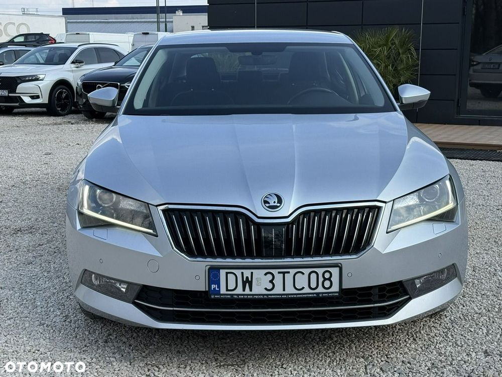 Skoda Superb 2.0 TSI 4x4 Ambition DSG - 8