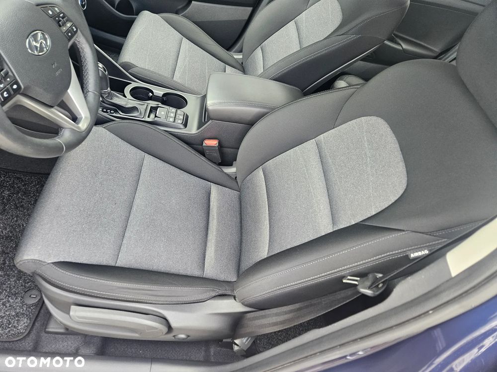 Hyundai Tucson 1.6 CRDi 48V-Hybrid 4WD DCT Trend - 12
