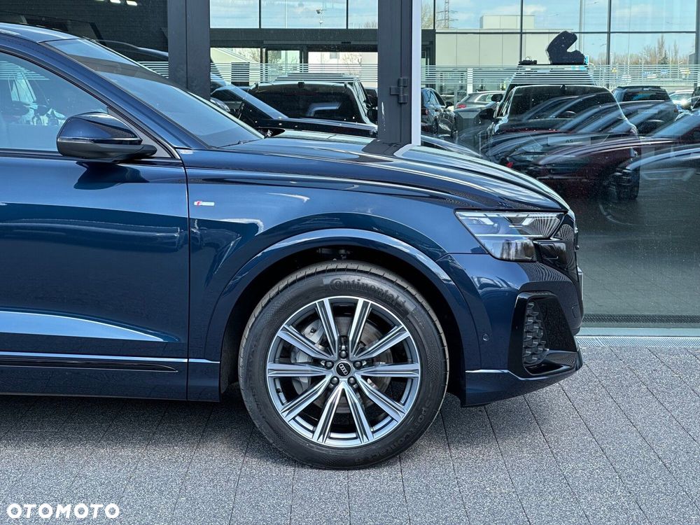 Audi Q8 - 5