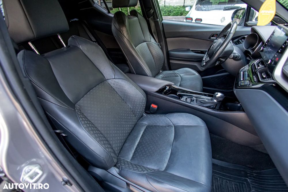 Toyota C-HR 2.0 HSD 184 CP 4x2 CVT Classy - 30
