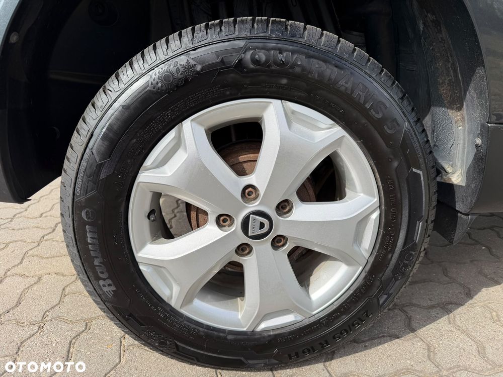 Dacia Duster SCe 115 2WD Essential - 14