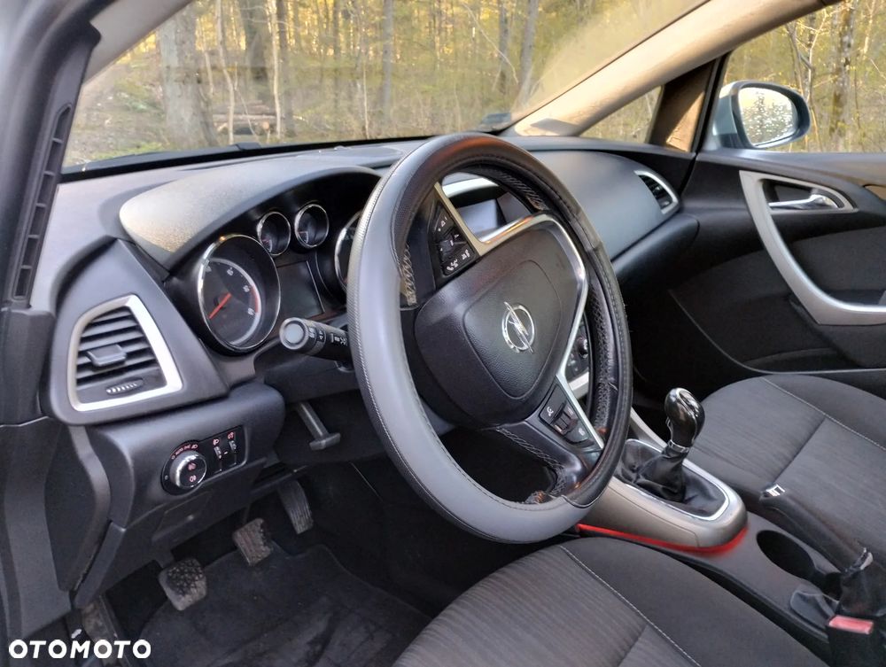 Opel Astra 1.7 CDTI - 4
