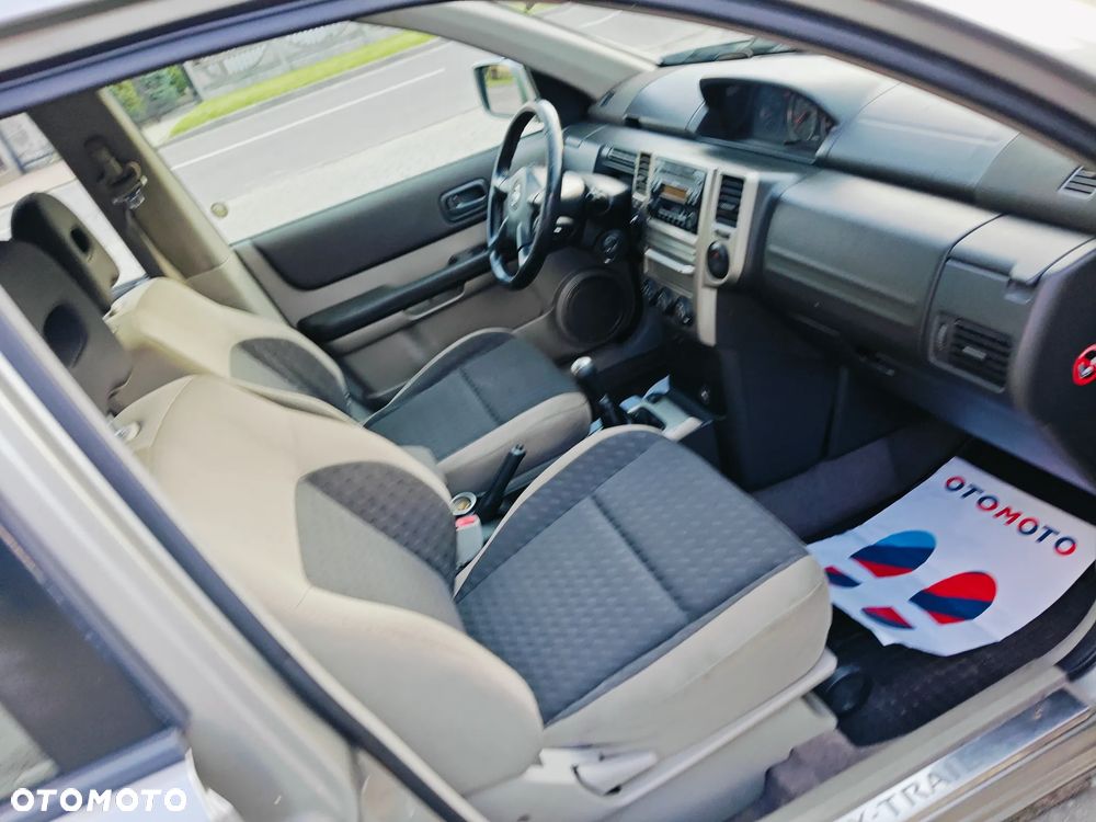 Nissan X-Trail 2.0 Comfort - 17