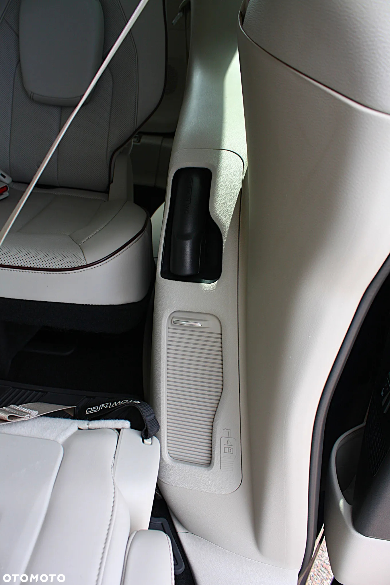 Chrysler Pacifica - 19