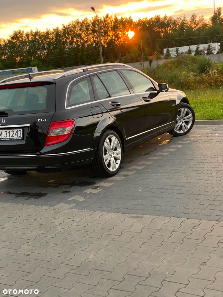 Mercedes-Benz Klasa C 180 CGI Automatik BlueEFFICIENCY Avantgarde - 2
