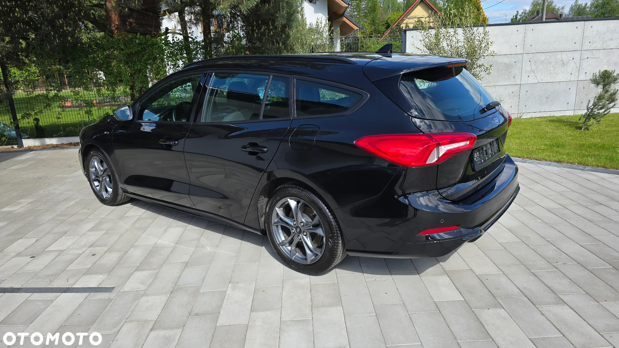 Ford Focus - 11