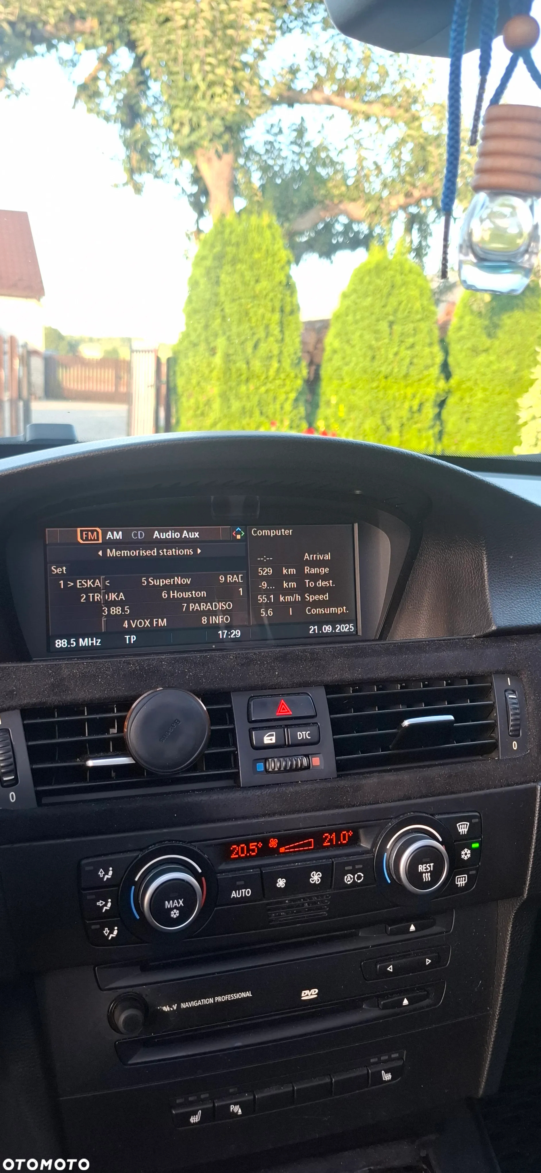 BMW Seria 3 320d - 23