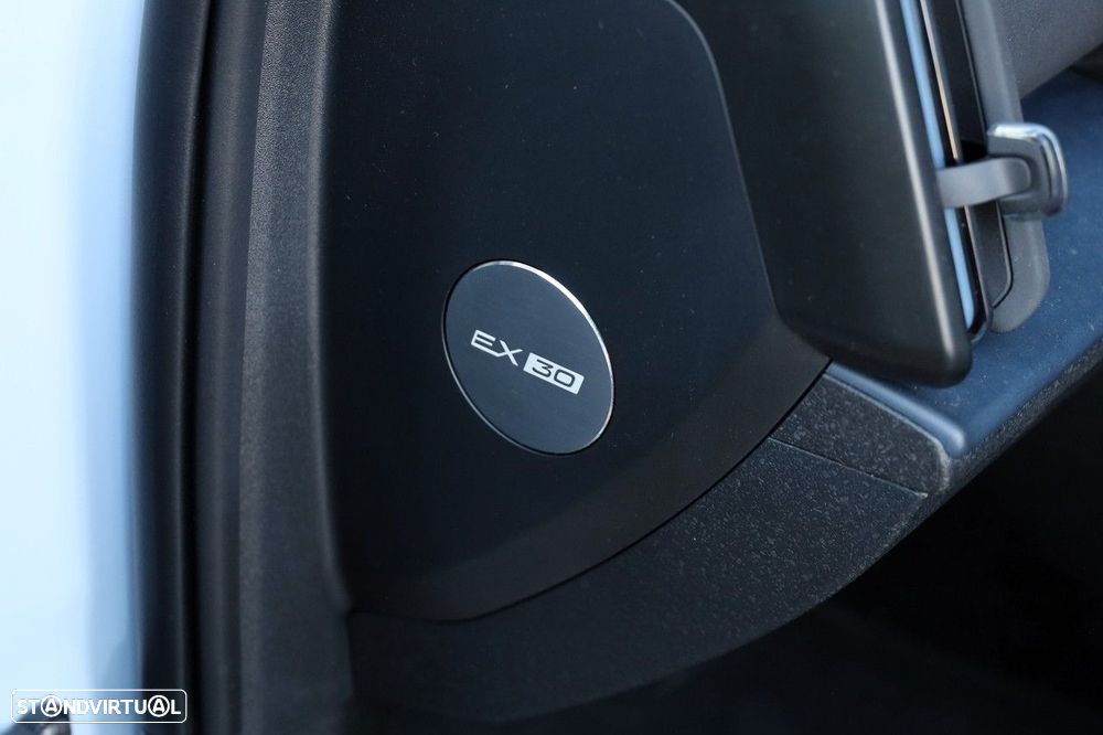 Volvo EX30 69 kWh Twin Motor Plus - 23