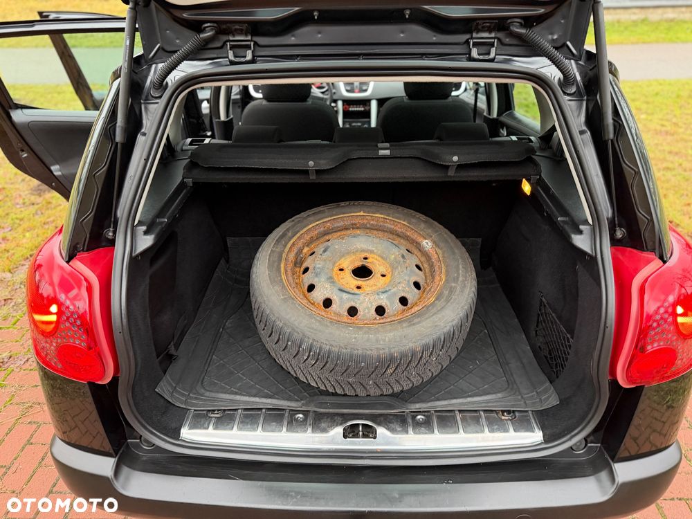 Peugeot 207 HDi FAP 90 (Blue Lion) Business-Line Niveau 2 - 31