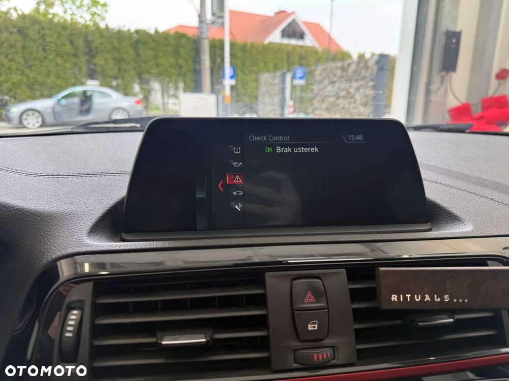 BMW Seria 1 118i Sport Line - 7