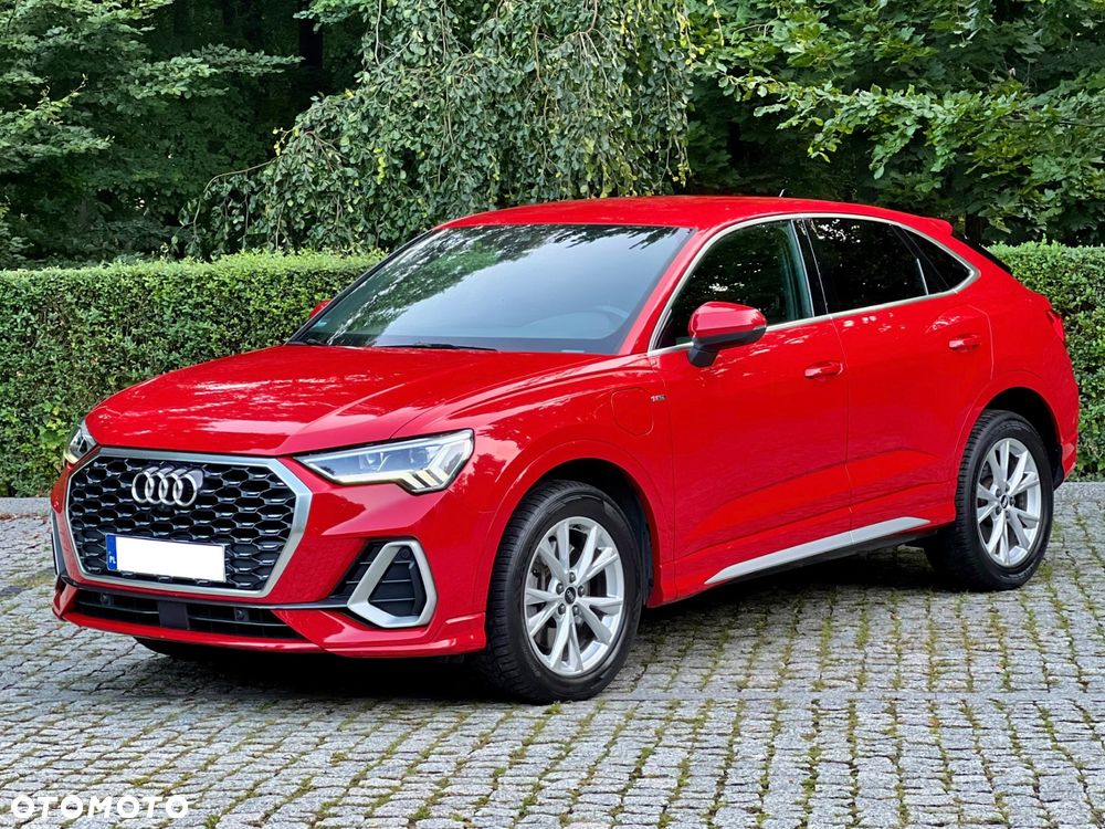 Audi Q3 Sportback - 12