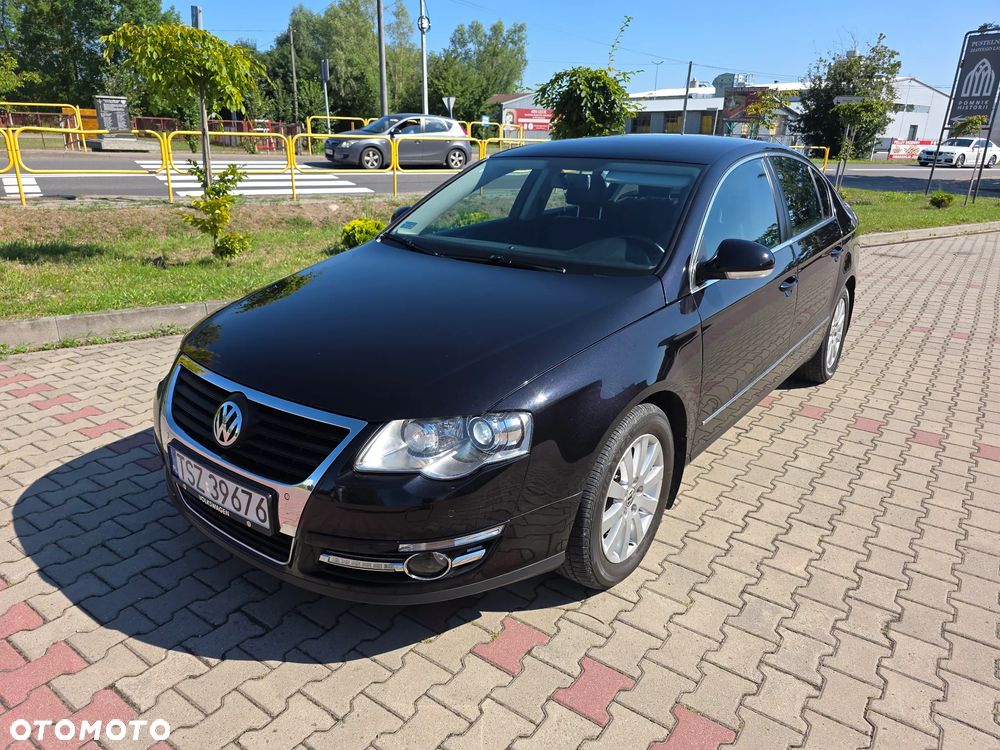 Volkswagen Passat 2.0 TDI Comfortline - 20