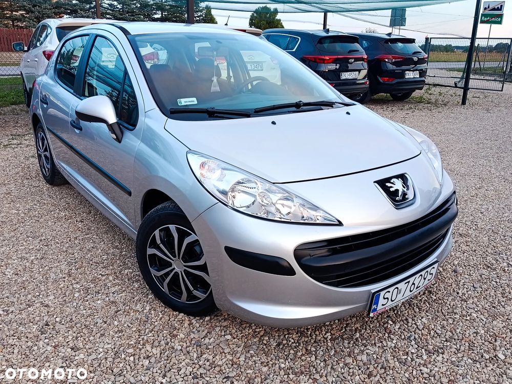 Peugeot 207 75 forever - 2
