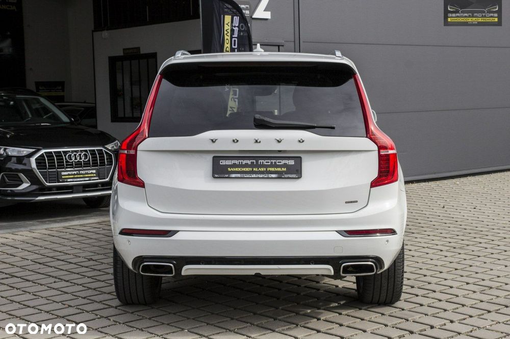 Volvo XC 90 D5 AWD R-Design 7os - 14
