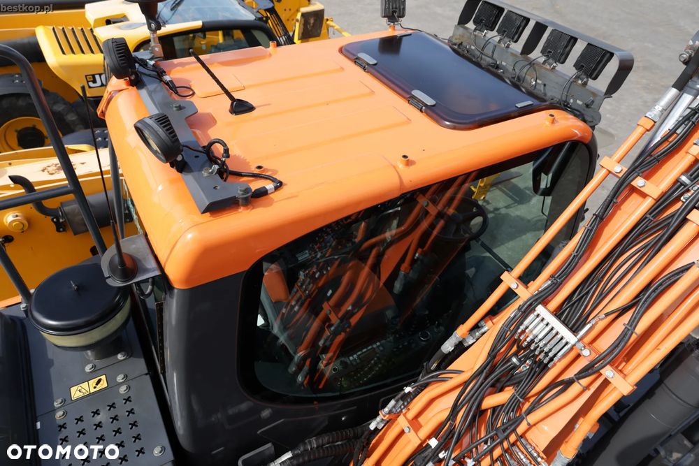 Doosan DX170W-5 - 35