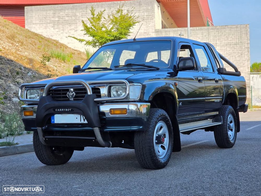 Toyota Hilux 2.4 D LN145LPT Cab Dupla - 1