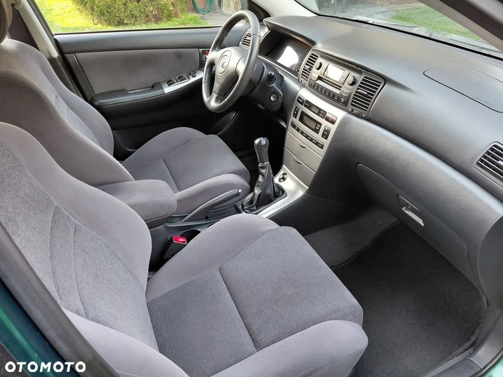 Toyota Corolla 1.6 VVT-i Edition - 11