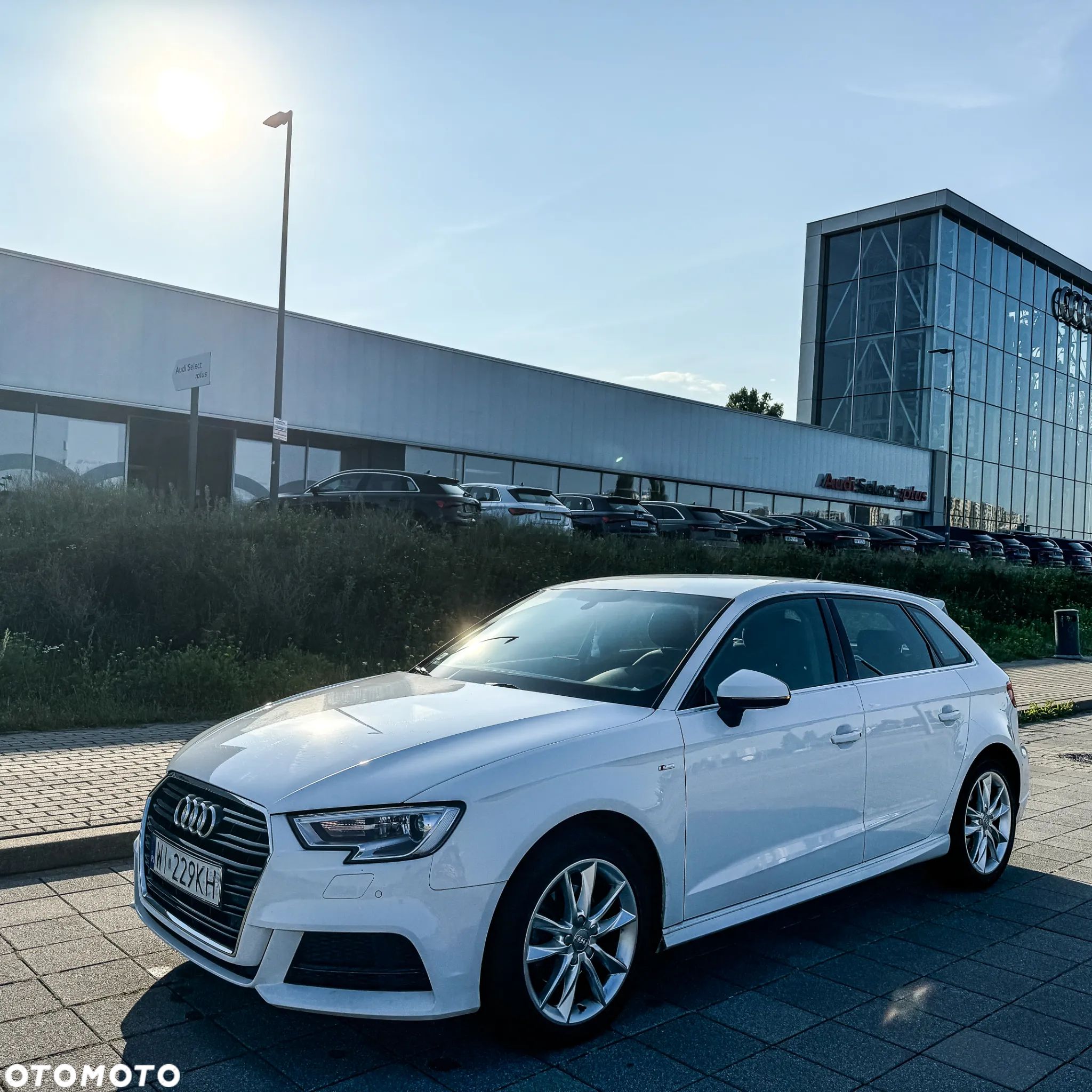 Audi A3 1.5 TFSI cylinder on demand Sportback S tronic sport - 1