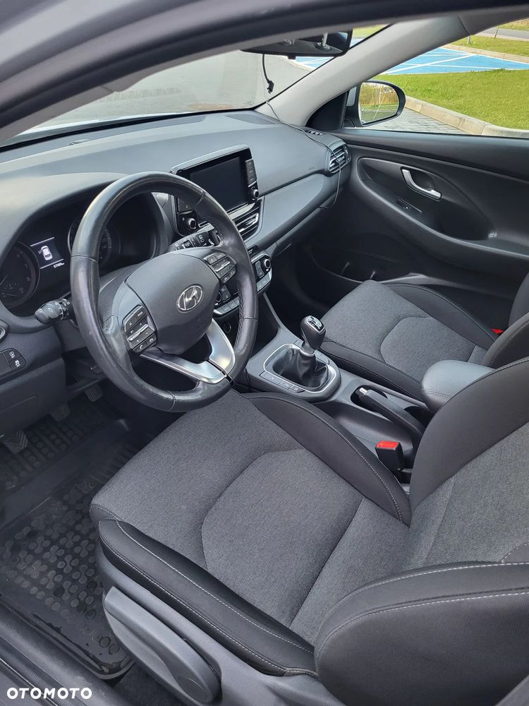 Hyundai i30 1.0 T-GDI 48V-Hybrid Trend - 14