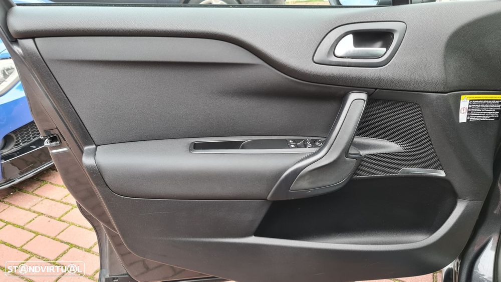 Citroën DS4 1.6 e-HDi So Chic ETG6 - 27