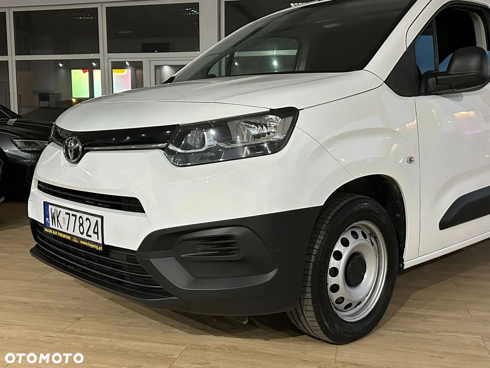 Toyota Proace City - 23