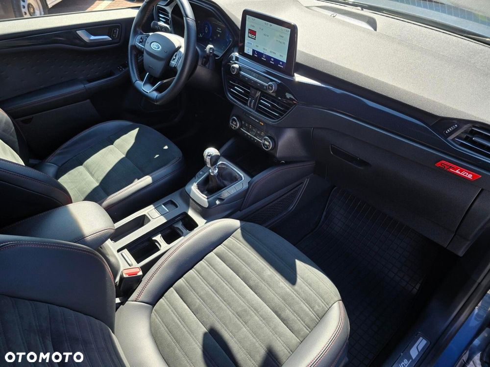 Ford Kuga 1.5 EcoBoost FWD ST-Line - 16