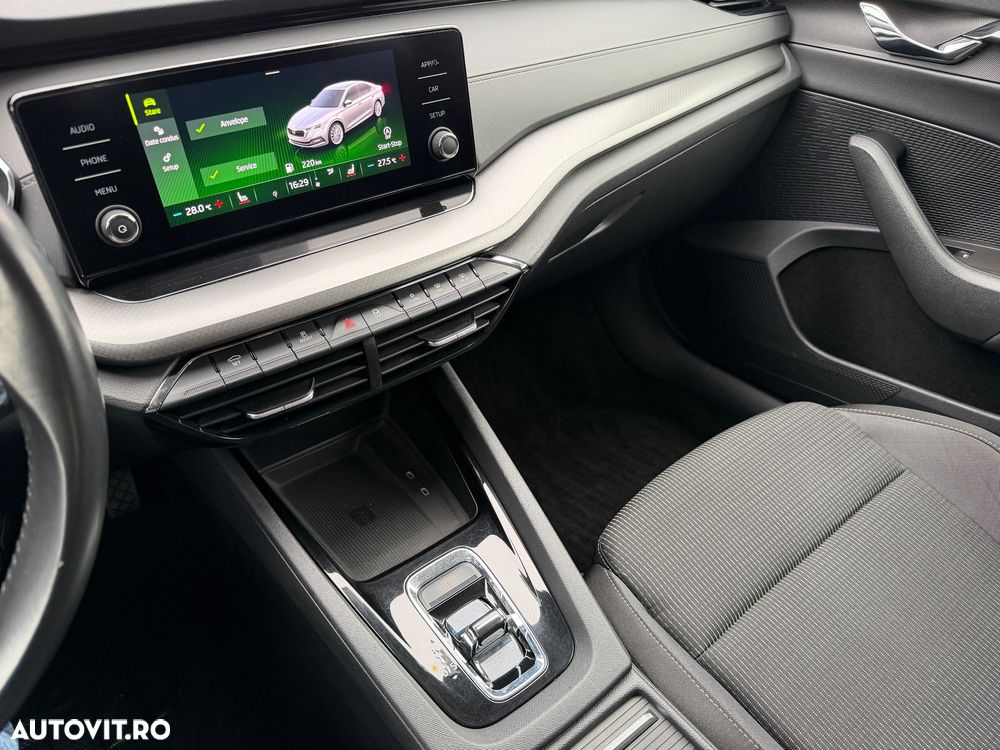 Skoda Octavia 2.0 TDI DSG Style - 24