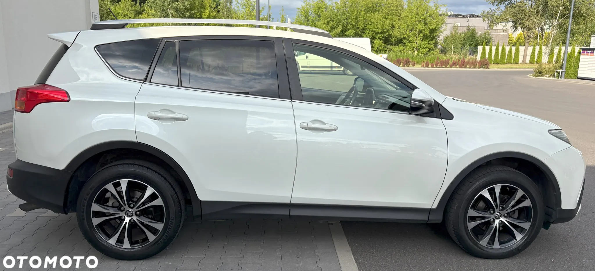 Toyota RAV4 2.0 D-4D Premium - 5