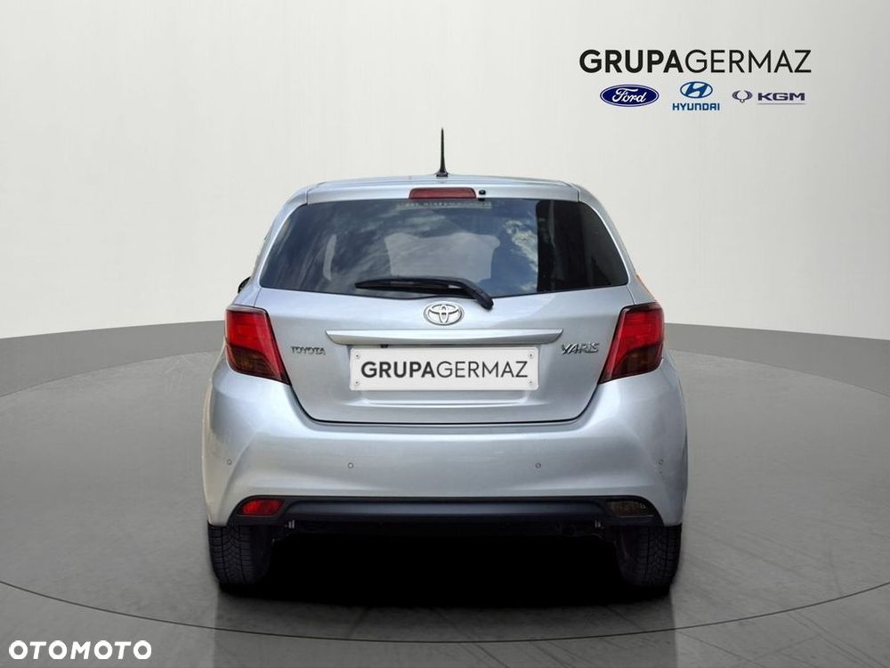 Toyota Yaris 1.33 Premium EU6 - 6