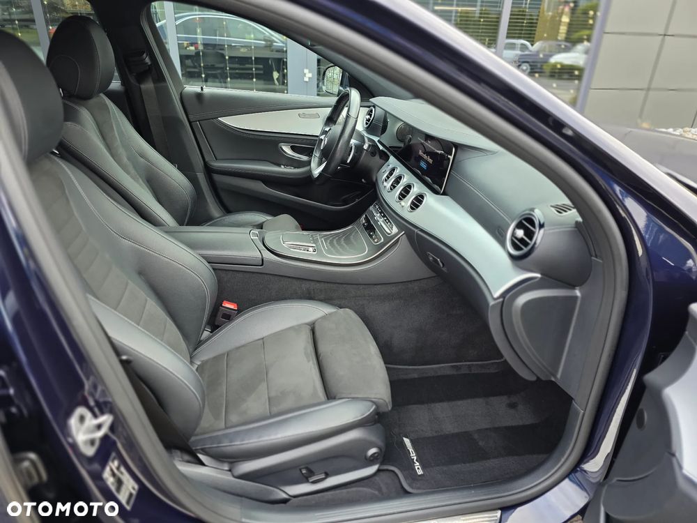 Mercedes-Benz Klasa E 220 d 4-Matic Avantgarde - 25