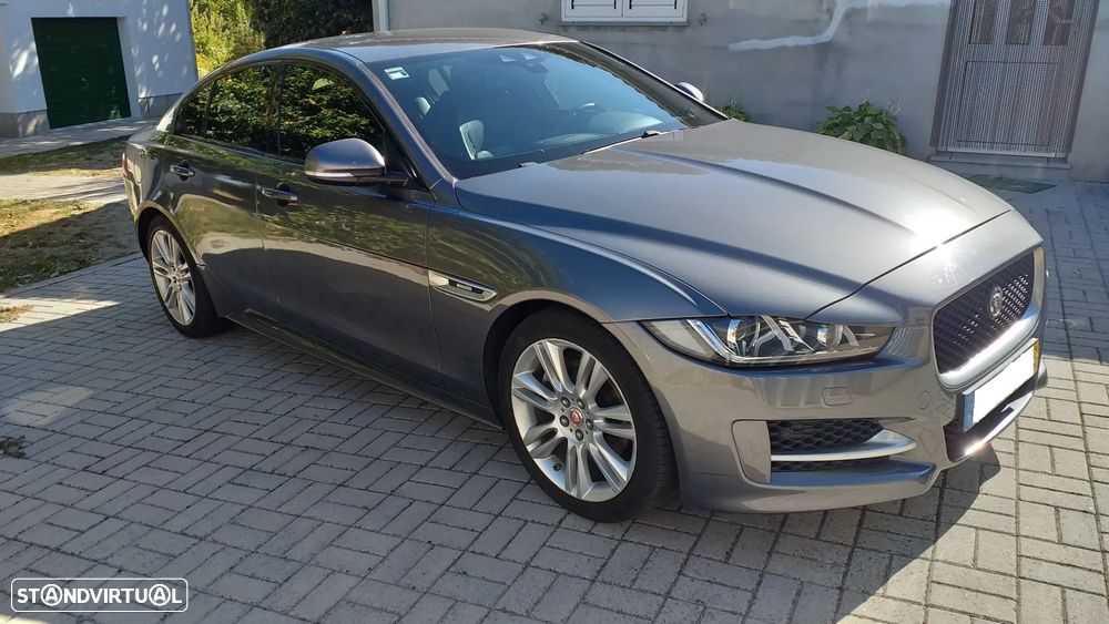 Jaguar XE 2.0 D R-Sport Aut. - 2
