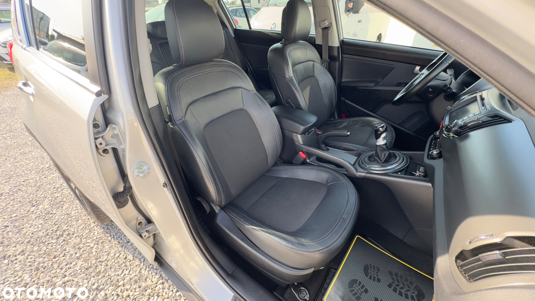 Kia Sportage 2.0 CRDI XL - 33