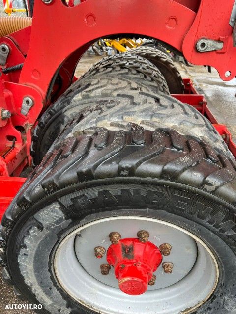 AGL Czajkowski ST600 - 8