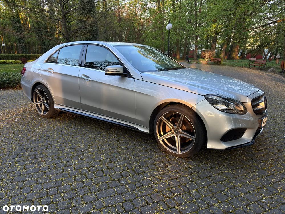 Mercedes-Benz Klasa E - 9